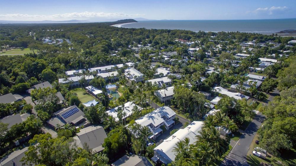 Nimrod Resort Apartments Port Douglas Exterior photo